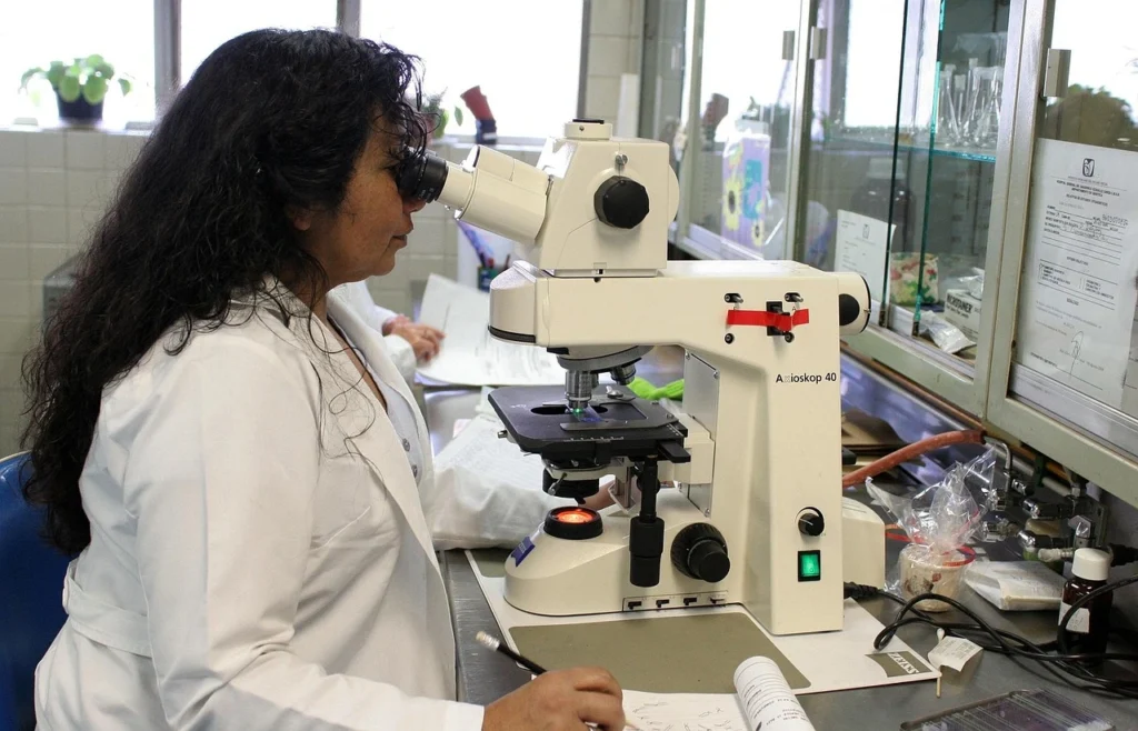 लैब टेक्नीशियन, Lab Technician Job